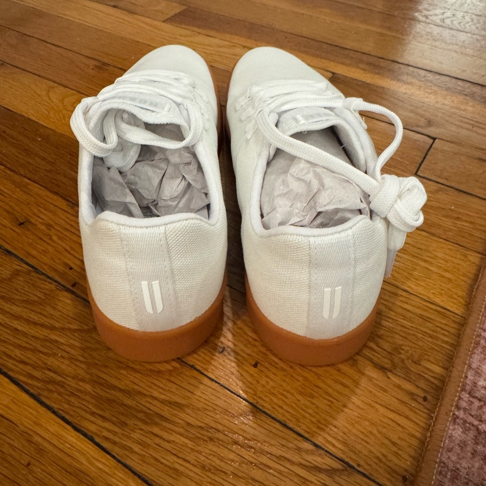 NOBULL White Sneakers with Brown Soles